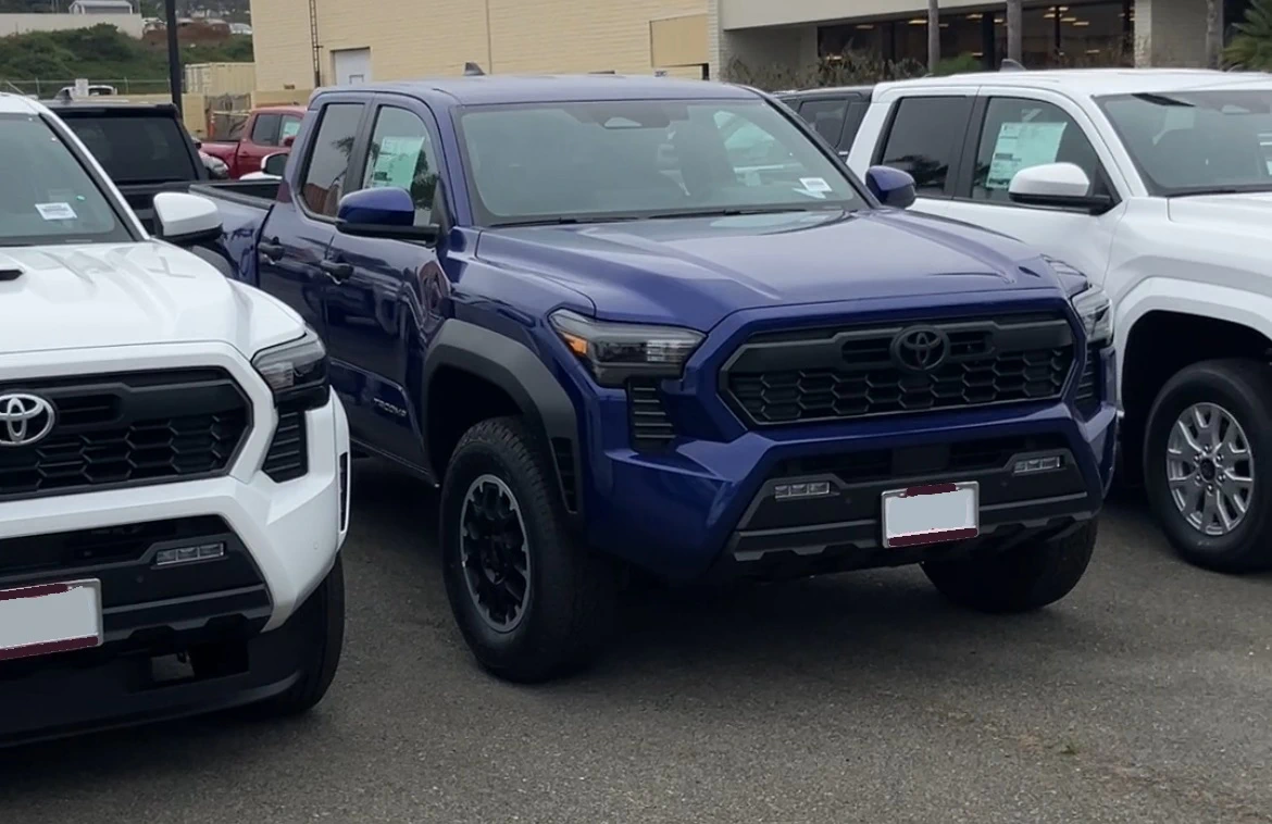 The All New Toyota Tacoma Debuts - AutoSplainer